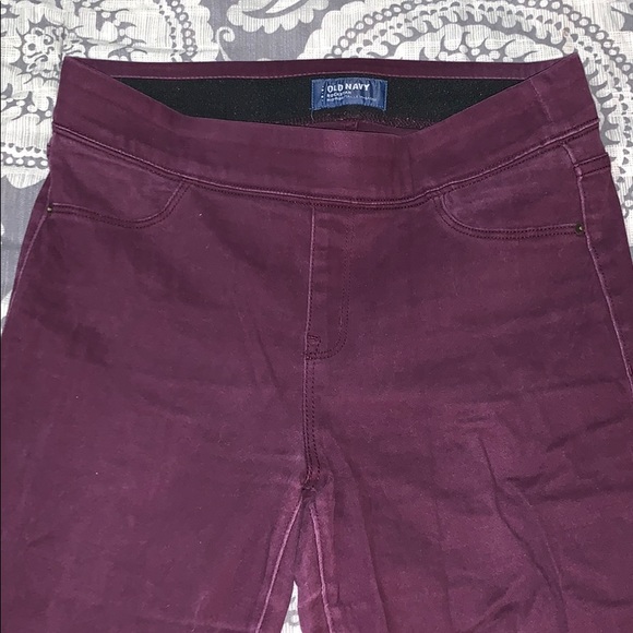 Maroon Old Navy Jegging - Picture 2 of 3